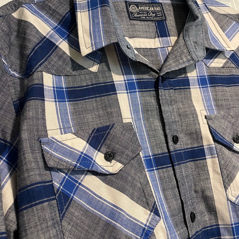 Men’s American Rag Button Up - Picture 3 of 3